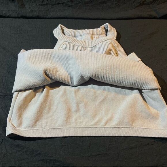 Aerie Gray Sleeveless Razor Back Lined Ribbed Athletic Crop Top - Picture 3 of 5